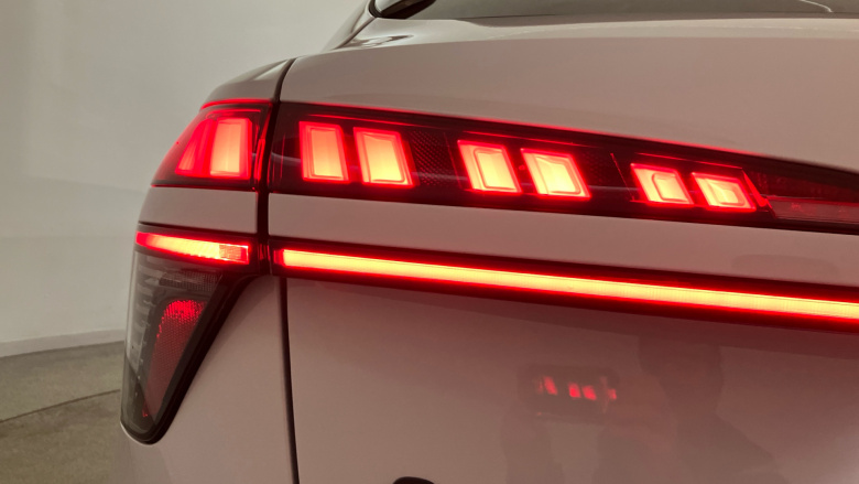 Audi Q3 1.5 e-Hybrid Launch Edition 5dr S Tronic Estate